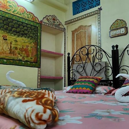Golden Dreams Guest House Jodhpur  Eksteriør bilde