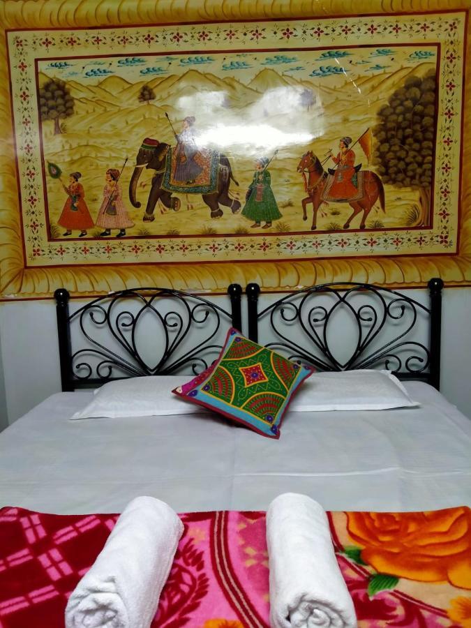 Golden Dreams Guest House Jodhpur  Eksteriør bilde